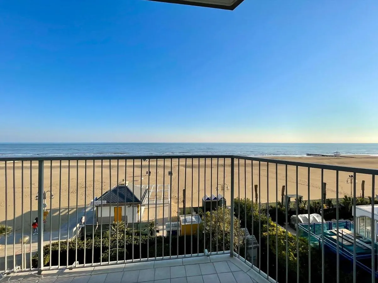 Appartamenti Fronte Mare Cc - Carraro Immobiliare Jesolo - Family Apartments